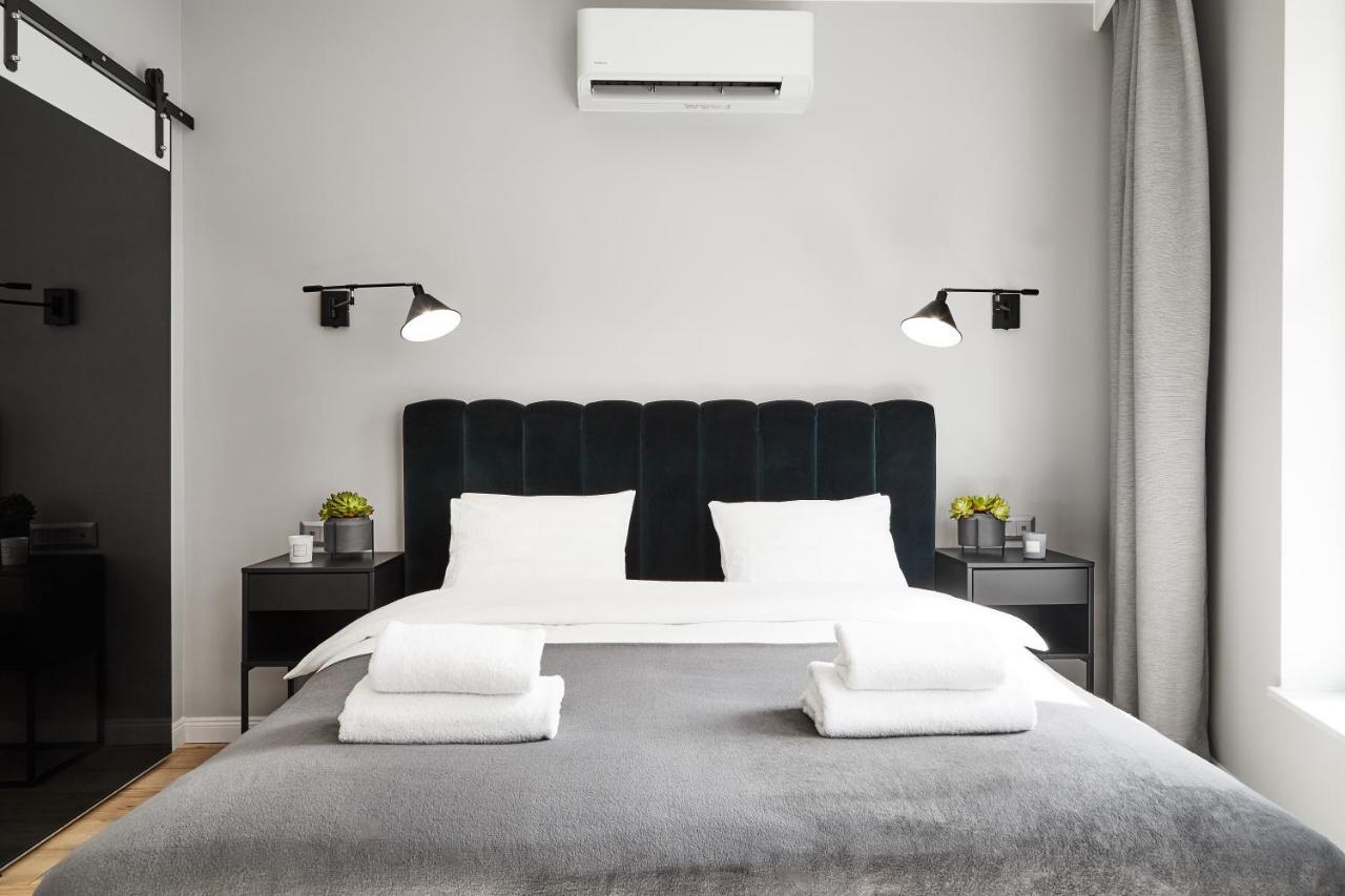 Househost :miodowa 42/4b Appartement *